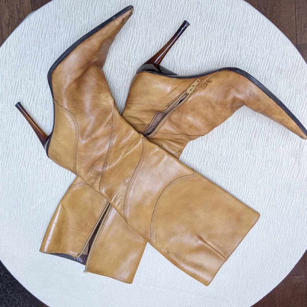 Tsakiris Mallas mislabeled boots Size 38 US 8